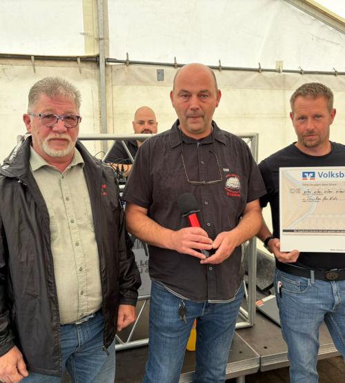 Opel-Freunde Südoldenburg sammeln 4.444 Euro